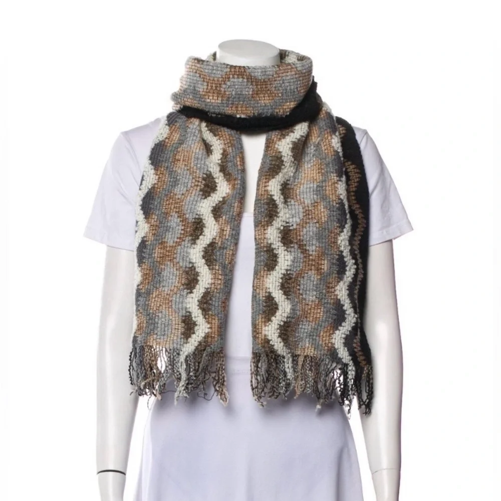 Missoni Signature Zigzag Knit Fringe Scarf Neutral Multicolor Made in Italy - Picture 1 of 6